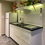 Paneon شقة