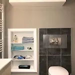 Paneon شقة